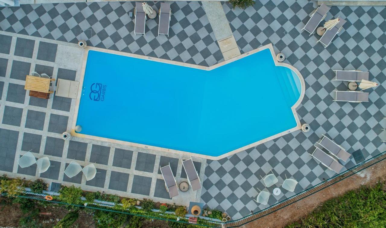 Garbis Villas & Apartments Lourdata  Bagian luar foto