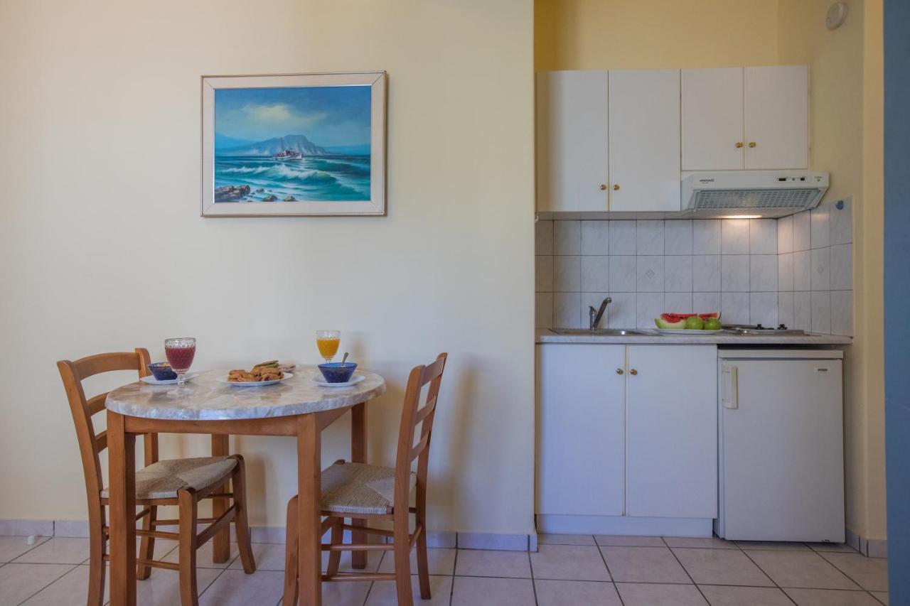 Garbis Villas & Apartments Lourdata  Bagian luar foto