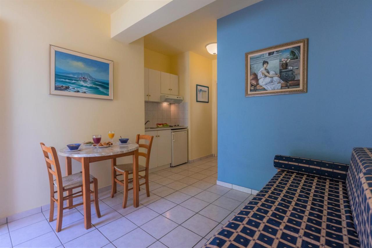 Garbis Villas & Apartments Lourdata  Bagian luar foto