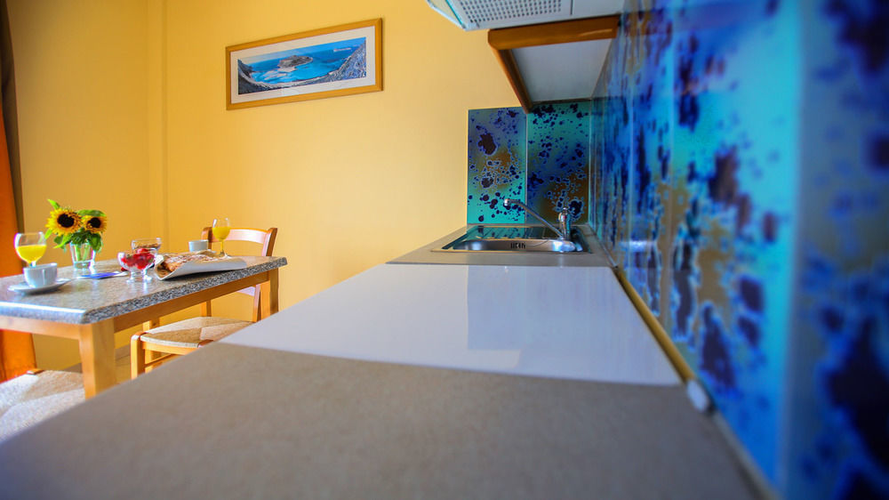 Garbis Villas & Apartments Lourdata  Bagian luar foto