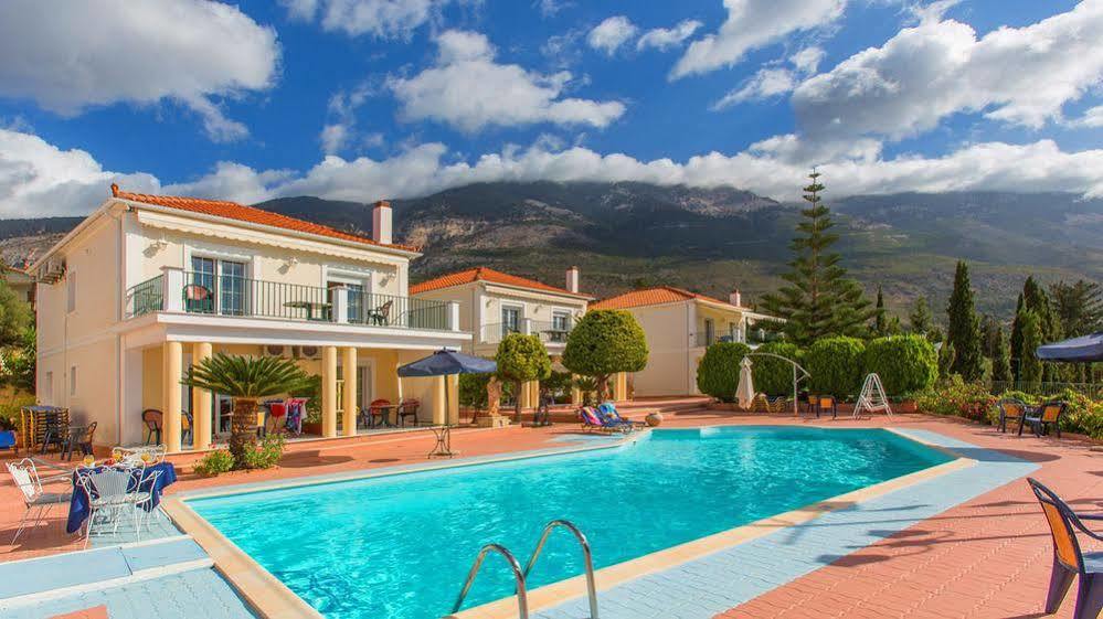 Garbis Villas & Apartments Lourdata  Bagian luar foto