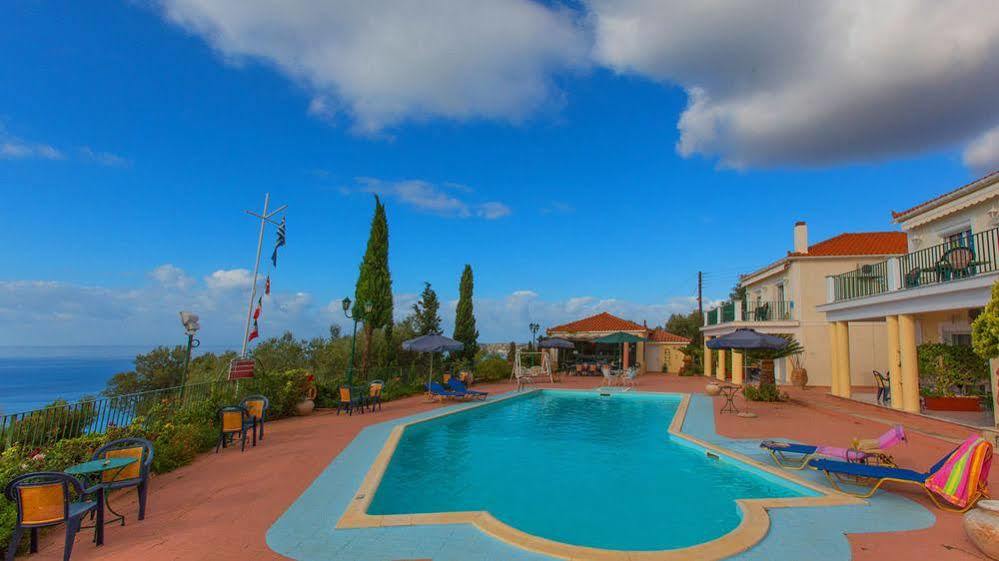 Garbis Villas & Apartments Lourdata  Bagian luar foto